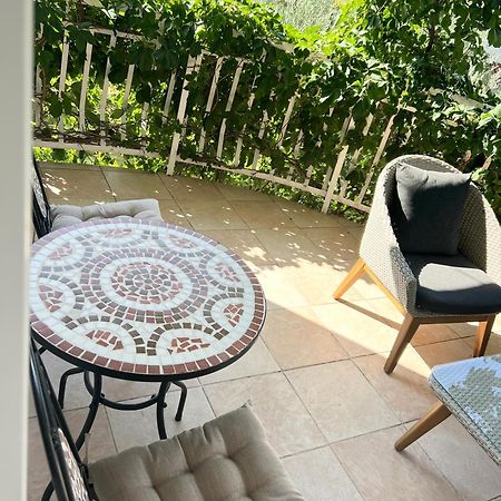D.O.O. Yury Apartment Трогир Экстерьер фото