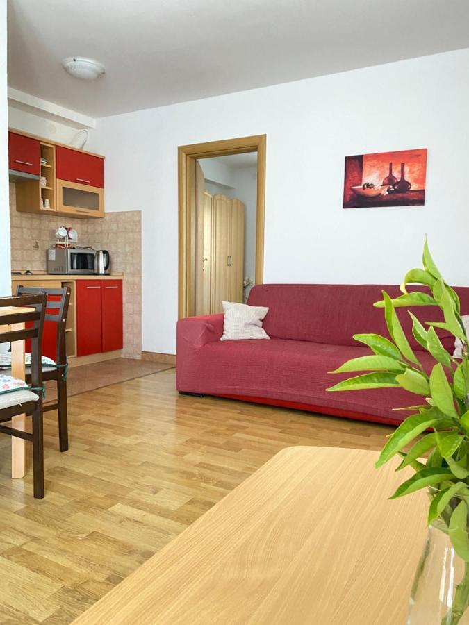 D.O.O. Yury Apartment Трогир Экстерьер фото