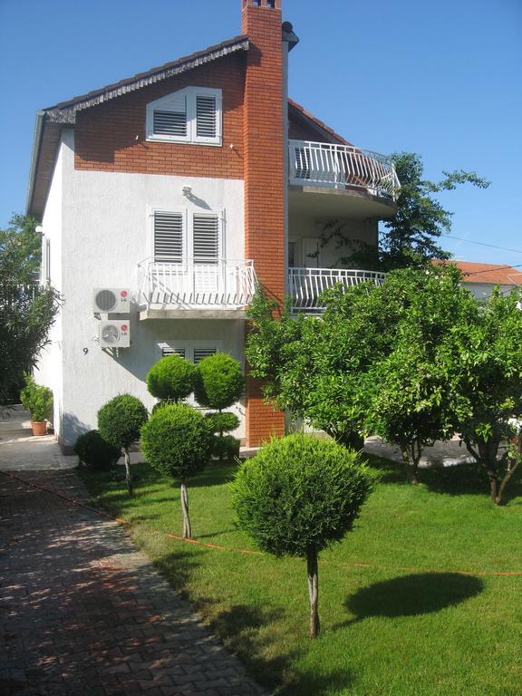 D.O.O. Yury Apartment Трогир Экстерьер фото